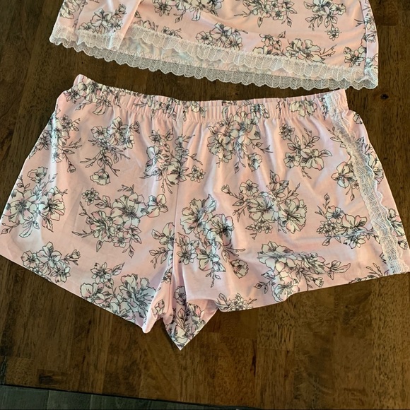 Super Soft and Light Pyjama Set - Pink - Picture 6 of 8